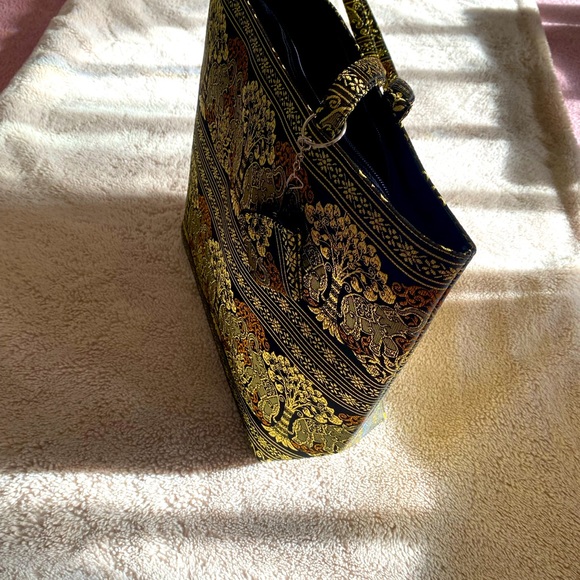 Handbag from Thailand (Never Used) - Picture 6 of 6
